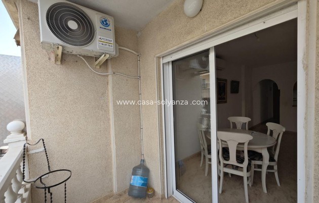 Resale - Apartment / flat - Torrevieja - Torrevieja Centro
