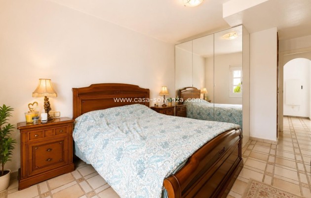 Resale - Apartment / flat - Orihuela - Villamartin