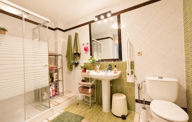 Resale - Apartment / flat - Orihuela - Villamartin