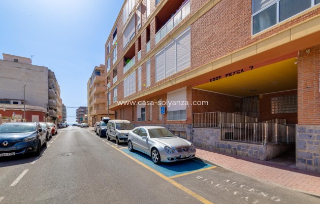 Wiederverkauf - Wohnung - Torrevieja - Playa De Los Naufragos