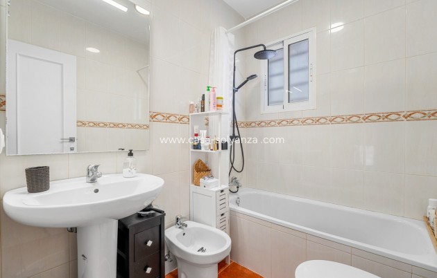 Wiederverkauf - Villa - Orihuela Costa - Costa Blanca