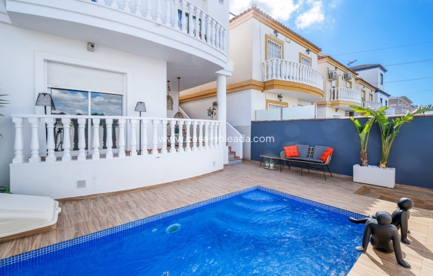 Wiederverkauf - Villa - Orihuela Costa - Costa Blanca