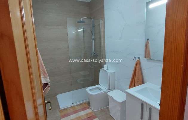 Resale - Apartment / flat - Torrevieja - Punta Prima
