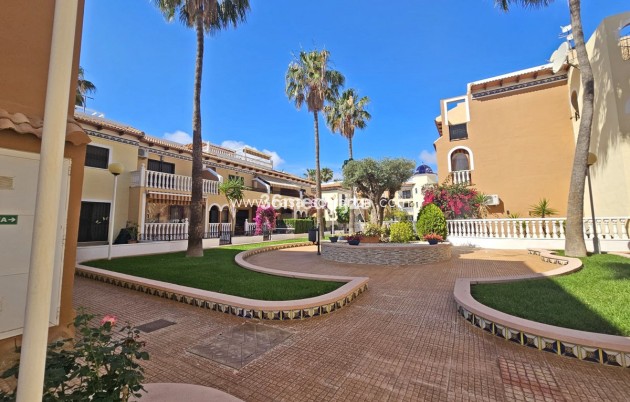 Wiederverkauf - Wohnung - Los Alcázares - Los Alcazares Centro
