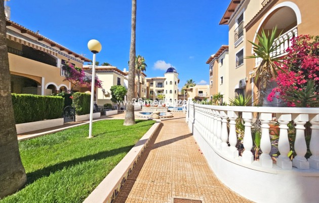 Wiederverkauf - Wohnung - Los Alcázares - Los Alcazares Centro