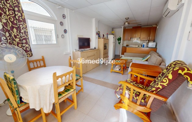 Resale - Apartment / flat - Los Alcázares - Los Alcazares Centro