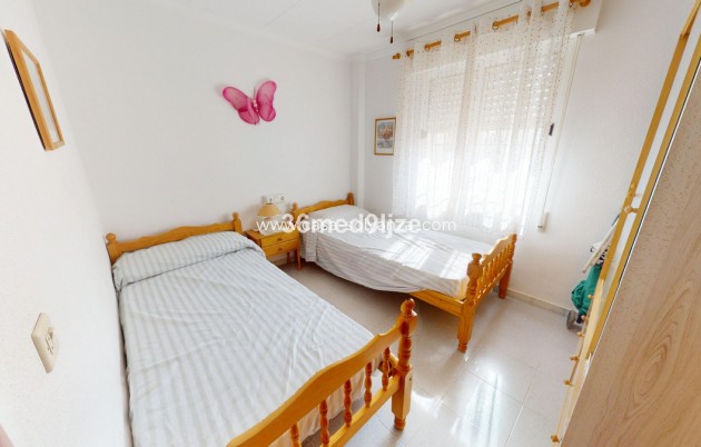 Resale - Apartment / flat - Los Alcázares - Los Alcazares Centro