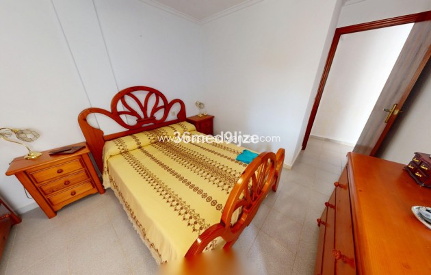 Resale - Apartment / flat - Los Alcázares - Los Alcazares Centro