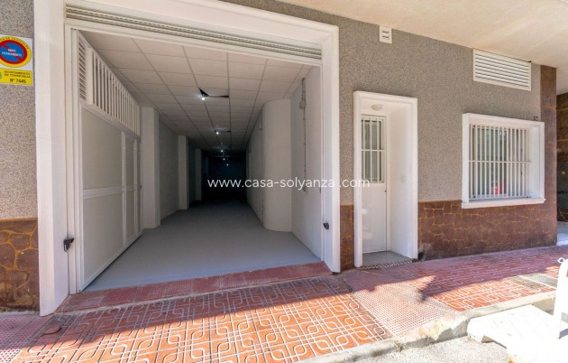Resale - Apartment / flat - Torrevieja - Torrevieja Centro