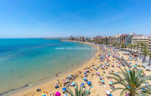 Resale - Apartment / flat - Torrevieja - Torrevieja Centro
