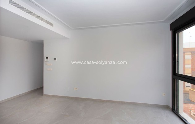 Herverkoop - Appartement / flat - Torrevieja - Torrevieja Centro