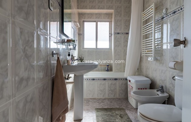 Resale - Apartment / flat - Orihuela - Punta Prima