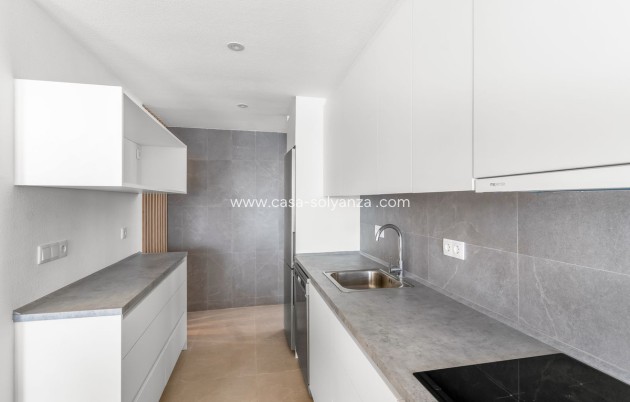 Resale - Apartment / flat - Torrevieja - Playa del Cura