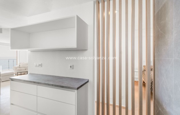 Resale - Apartment / flat - Torrevieja - Playa del Cura