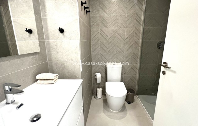 Resale - Apartment / flat - Orihuela - Villamartin