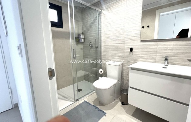 Resale - Apartment / flat - Orihuela - Villamartin