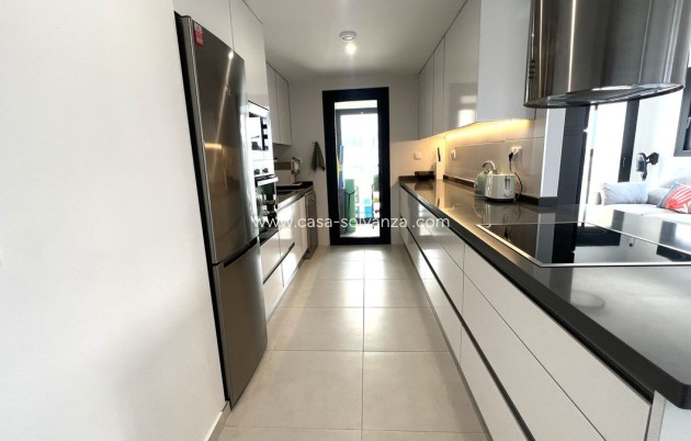 Resale - Apartment / flat - Orihuela - Villamartin