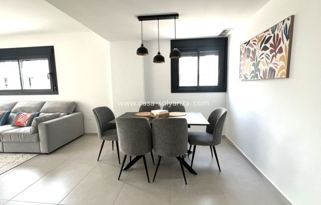 Resale - Apartment / flat - Orihuela - Villamartin