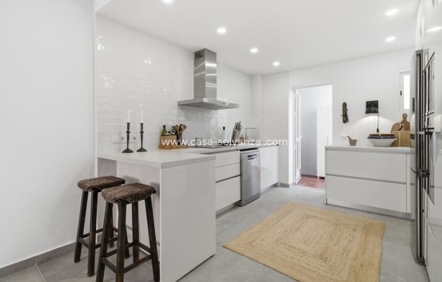 Resale - Apartment / flat - Orihuela - Punta Prima