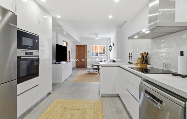 Resale - Apartment / flat - Orihuela - Punta Prima