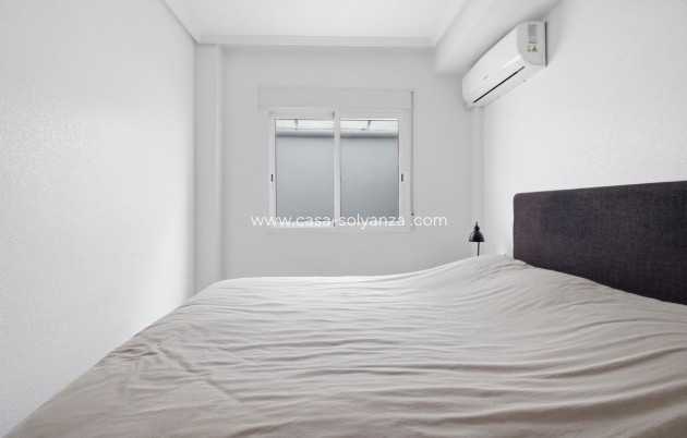 Resale - Apartment / flat - Orihuela - Punta Prima