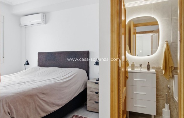 Resale - Apartment / flat - Orihuela - Punta Prima