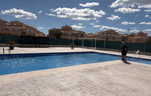 Wiederverkauf - Stadthaus - Torrevieja - La Siesta