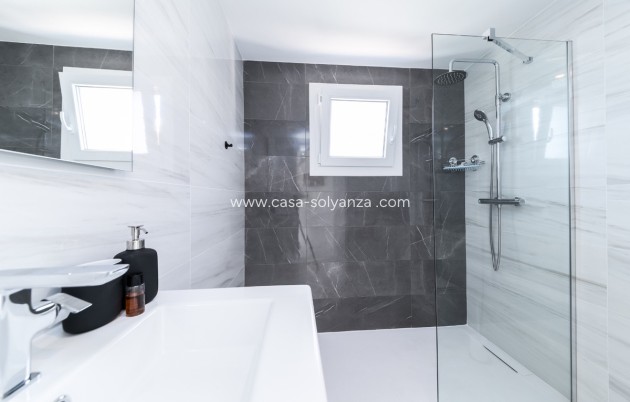 Reventa - Apartamento / piso - Torrevieja - Torrevieja Centro