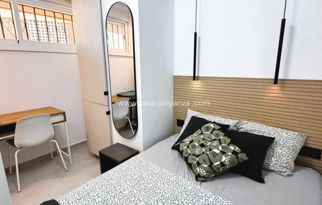 Reventa - Apartamento / piso - Torrevieja - Torrevieja Centro