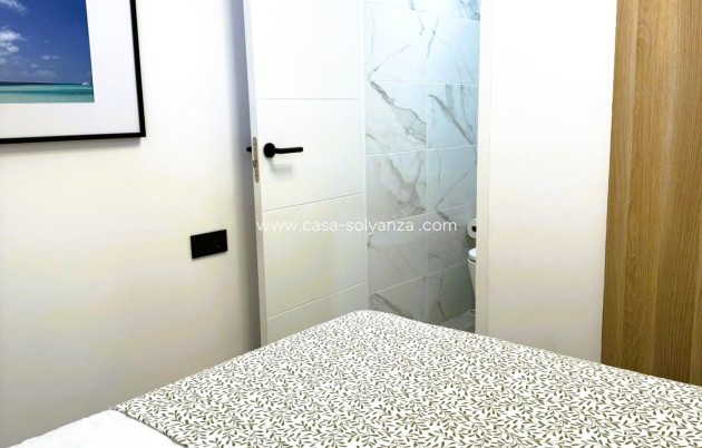 Reventa - Apartamento / piso - Torrevieja - Torrevieja Centro