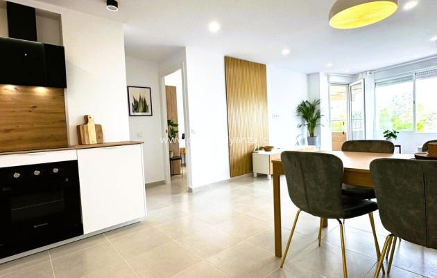 Reventa - Apartamento / piso - Torrevieja - Torrevieja Centro
