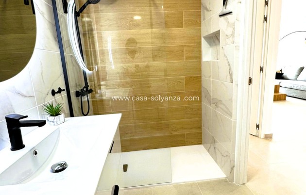 Reventa - Apartamento / piso - Torrevieja - Torrevieja Centro