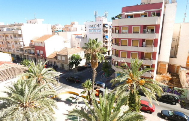 Herverkoop - Appartement / flat - Torrevieja - Torrevieja Centro
