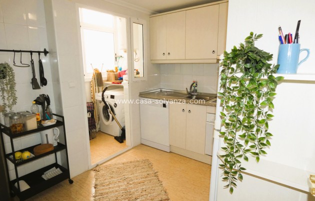 Herverkoop - Appartement / flat - Torrevieja - Torrevieja Centro