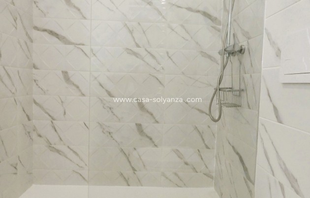 Reventa - Apartamento / piso - Torrevieja - Torrevieja Centro