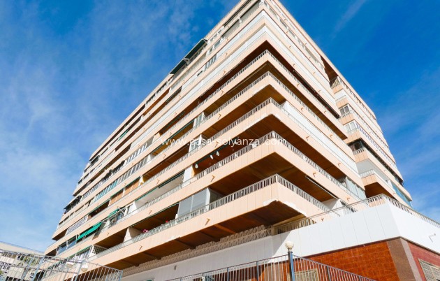 Reventa - Apartamento / piso - Torrevieja - Torrevieja Centro