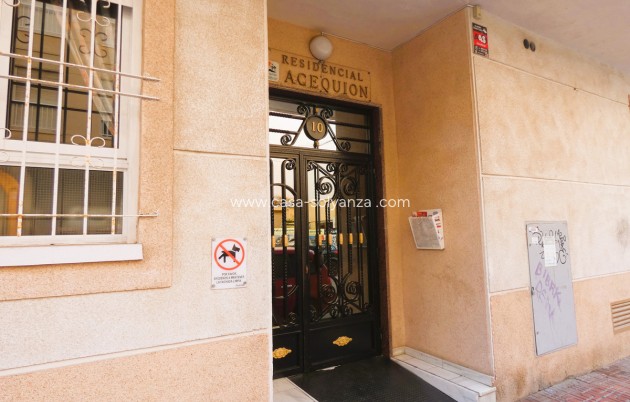 Herverkoop - Appartement / flat - Torrevieja - Torrevieja Centro