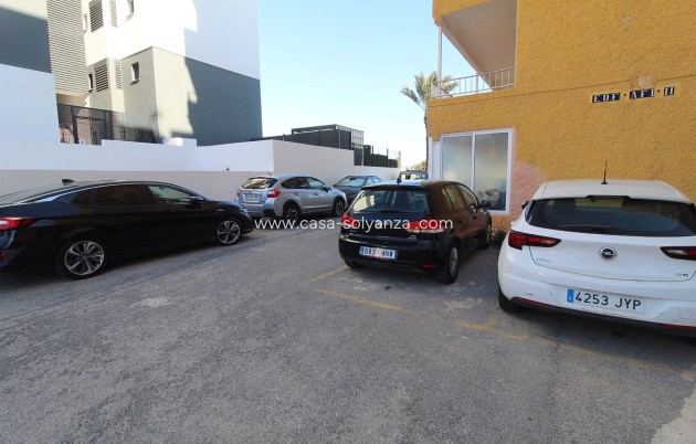 Resale - Apartment / flat - Orihuela - Punta Prima