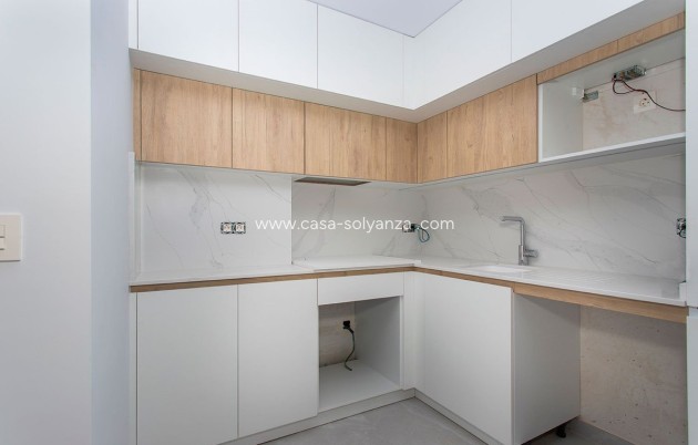 Wiederverkauf - Wohnung - Torrevieja - Torrevieja Centro
