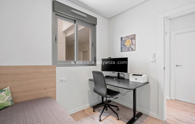 Herverkoop - Appartement / flat - Orihuela - Villamartin
