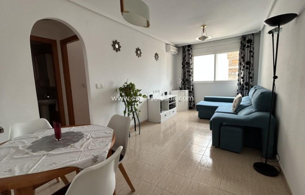 Resale - Apartment / flat - Torrevieja - Costa Blanca