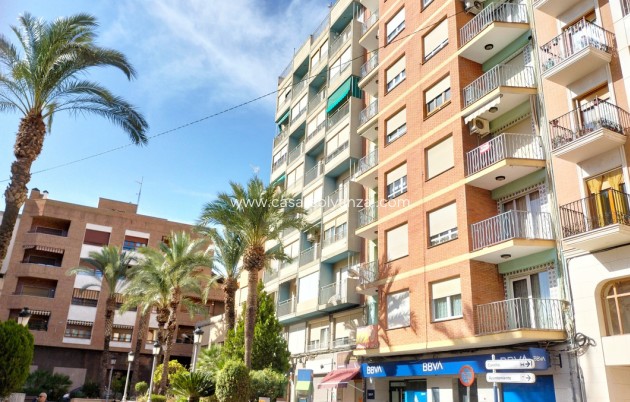 Reventa - Apartamento / piso - Sax - Sax Centro