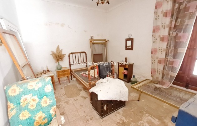 Herverkoop - Herenhuis - Pinoso - Pinoso Centro