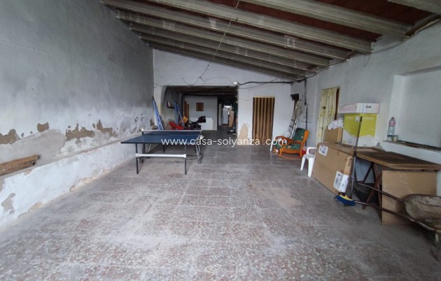 Resale - Country Property/Finca - Yecla - Yecla Centro