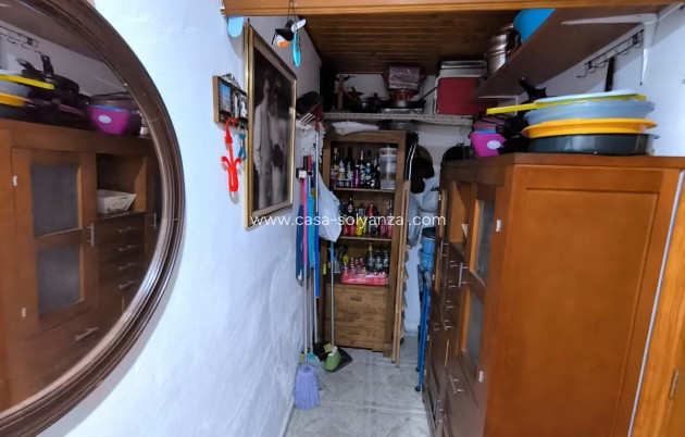Resale - Country Property/Finca - Yecla - Yecla Centro