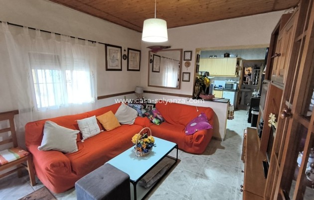 Resale - Country Property/Finca - Yecla - Yecla Centro