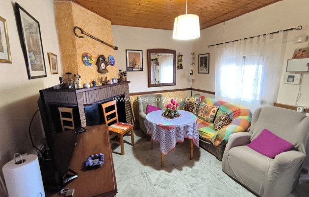 Resale - Country Property/Finca - Yecla - Yecla Centro