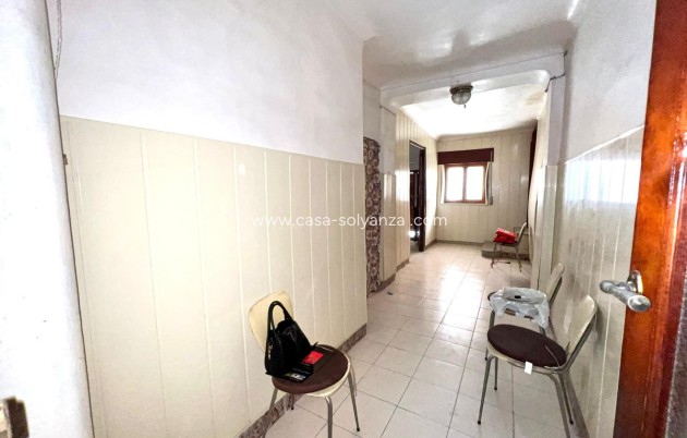 Revente - Maison de ville - Pinoso - Pinoso Centro
