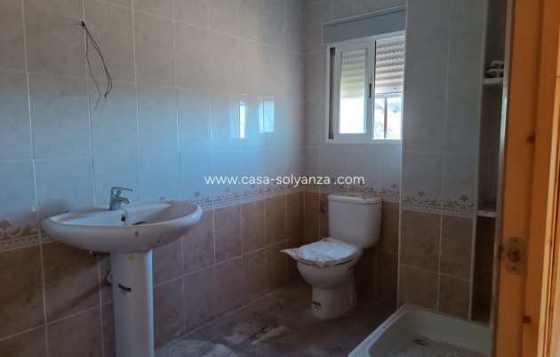 Resale - Country Property/Finca - Yecla - Yecla Centro