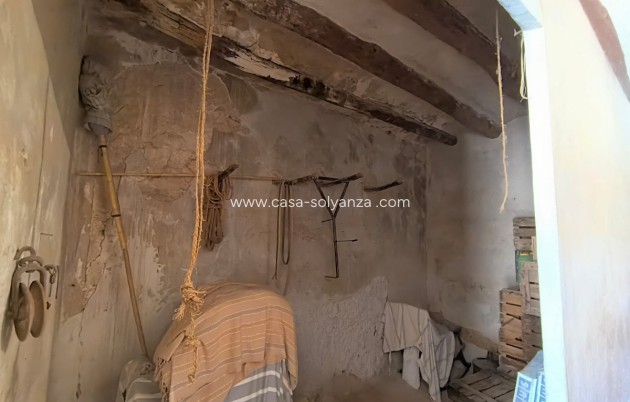 Resale - Country Property/Finca - Yecla - Yecla Centro